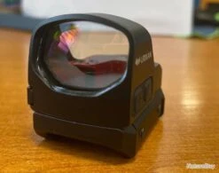 Point Rouge Urikan Attila Neuf