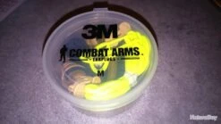 LOT 2 PAIRES DE BOUCHONS DE TIR ANTI-BRUITS 3M COMBAT ARMS 4.1